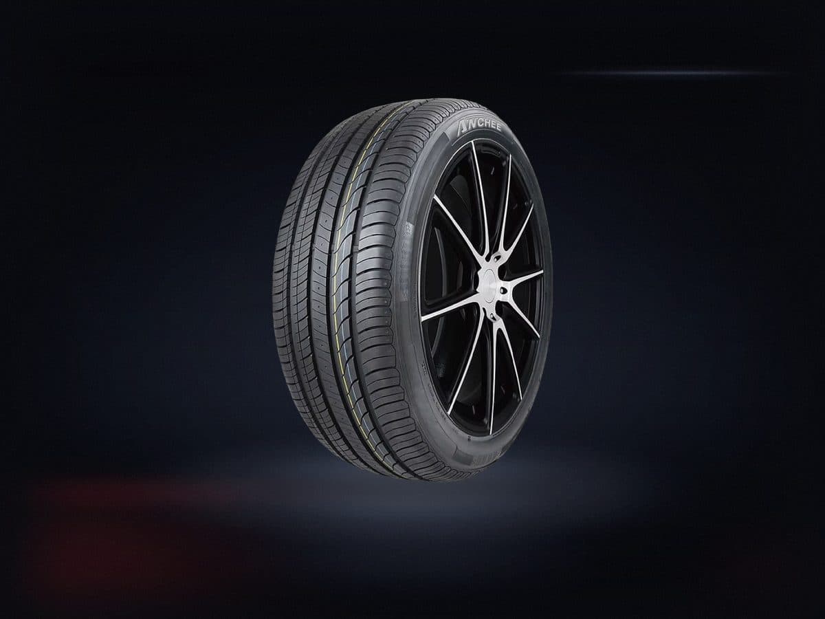 AC818 275/40R22 107Y
