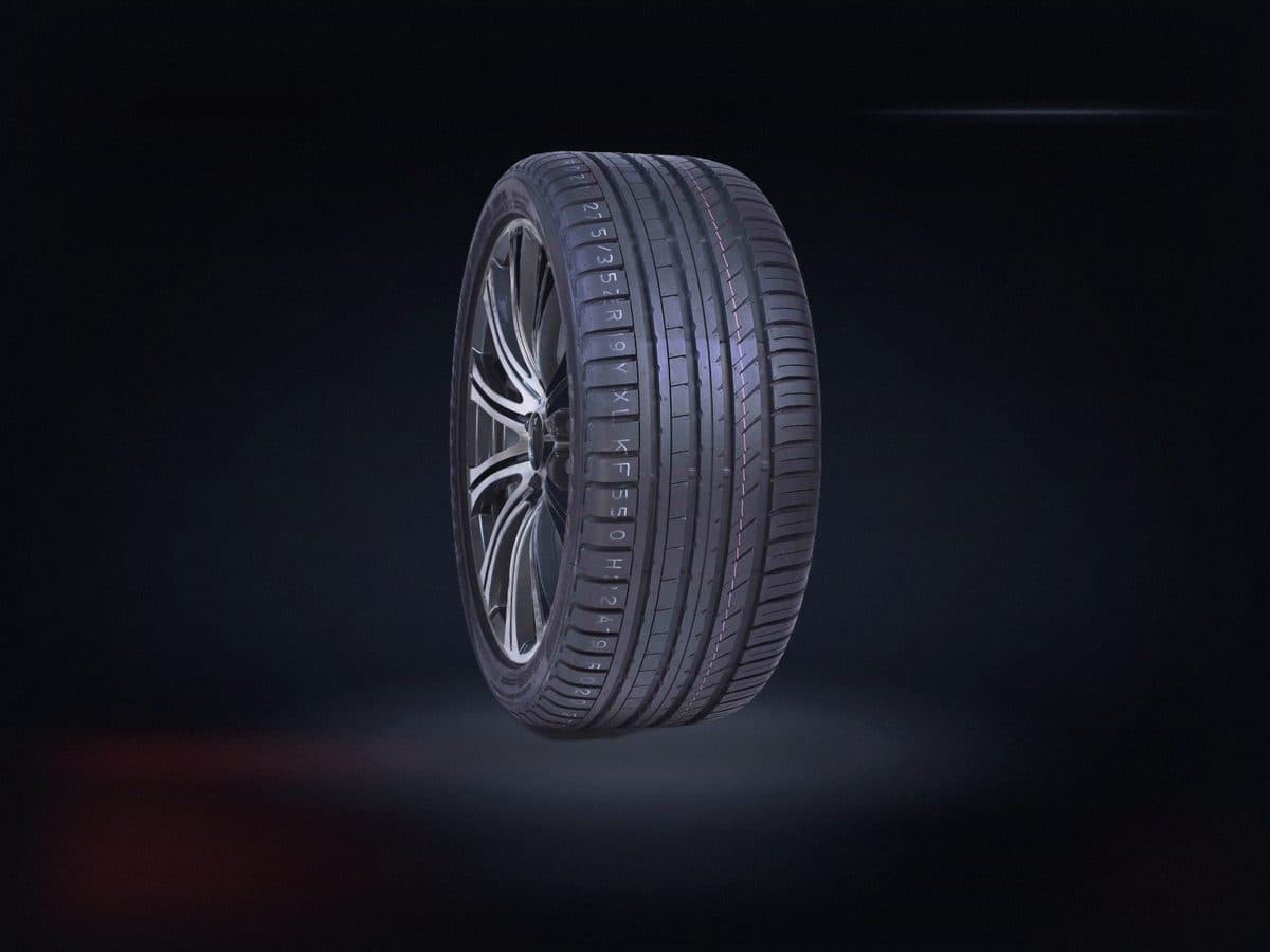 KF550 255/50R20 109Y