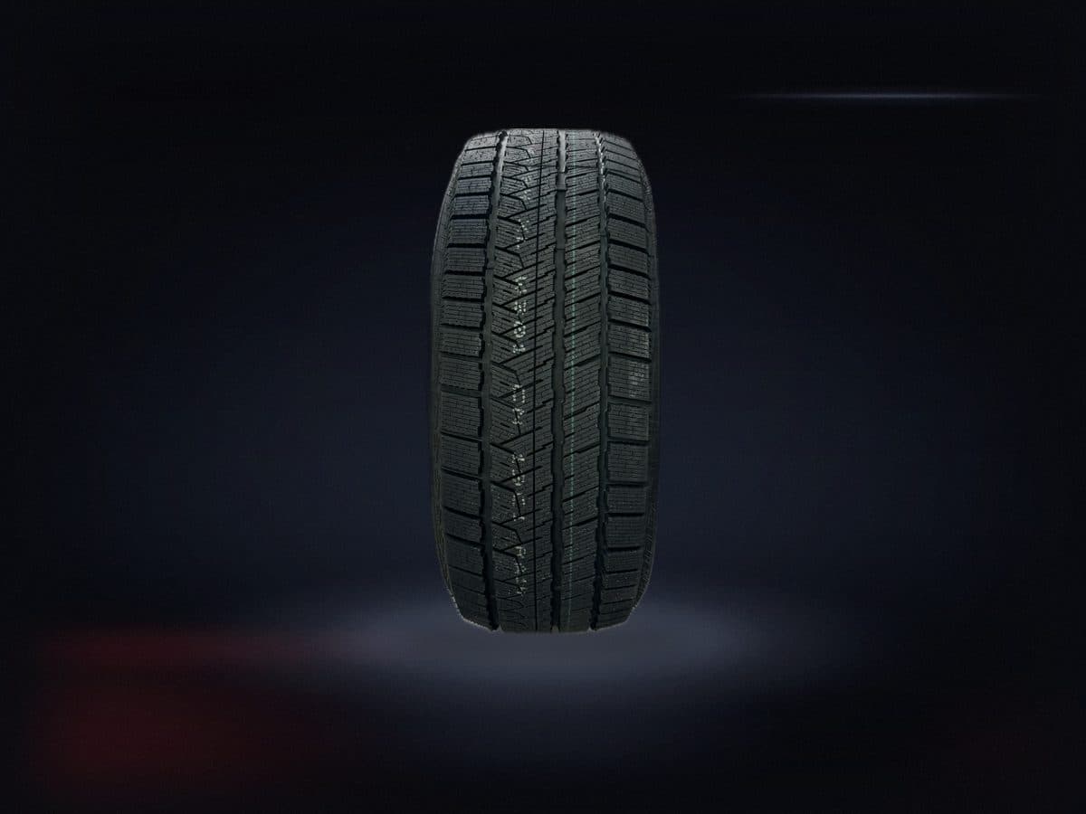 104HXL Nixvia W301 235/50R20